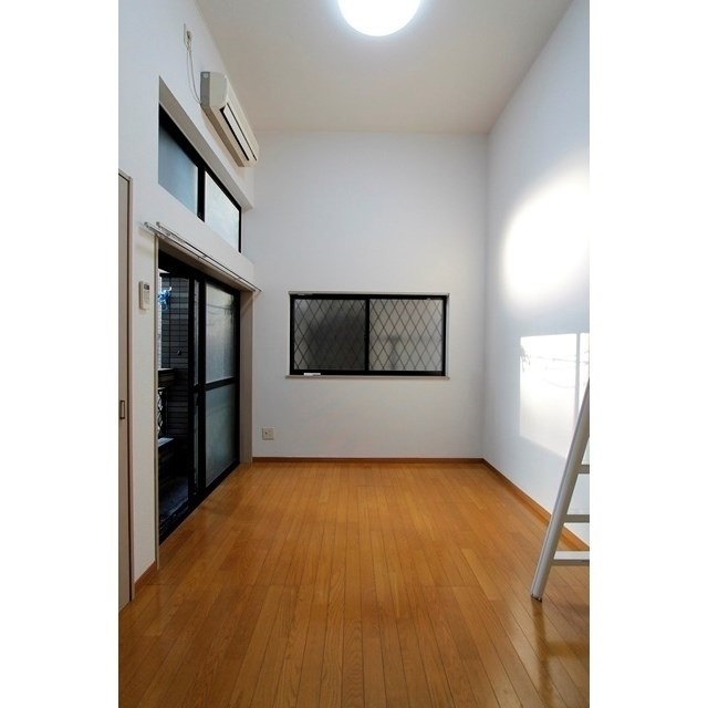 居室・リビング　同仕様