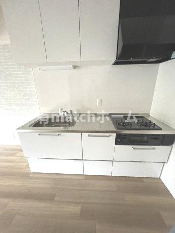 キッチン　イメージとして同マンション他部屋を表示しています