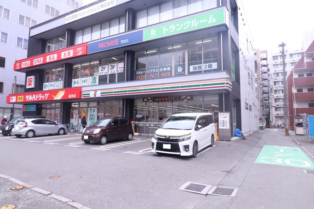 コンビニ　セブンイレブン福岡高砂２丁目店（コンビニ）まで220m