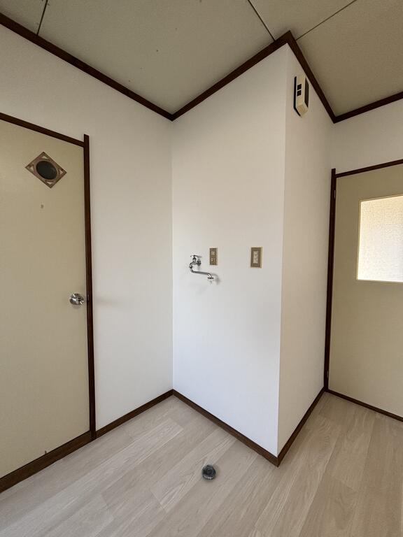 洗面設備　洗濯機置場