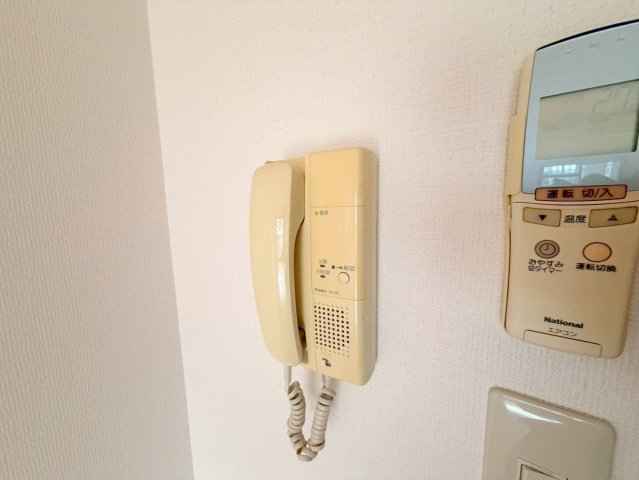 セキュリティ　来客はこちらで確認してから出て下さいね。