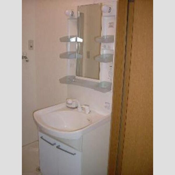 洗面設備　洗髪洗面化粧台