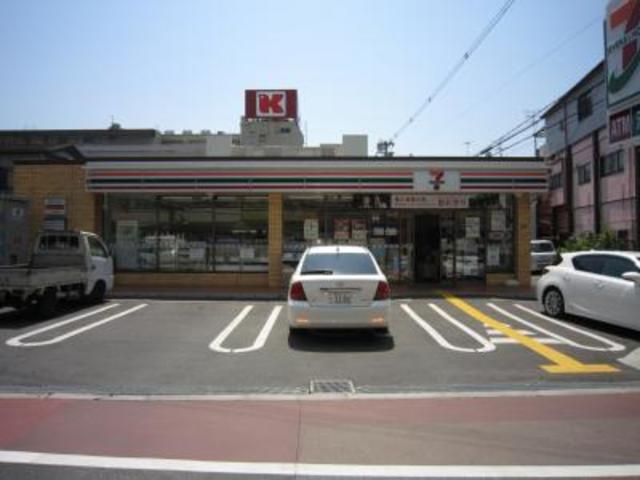 コンビニ　セブンイレブン大阪安立3丁目店（コンビニ）まで605m