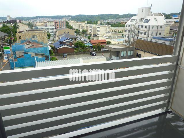 バルコニー　５Ｆなので眺望も良好です