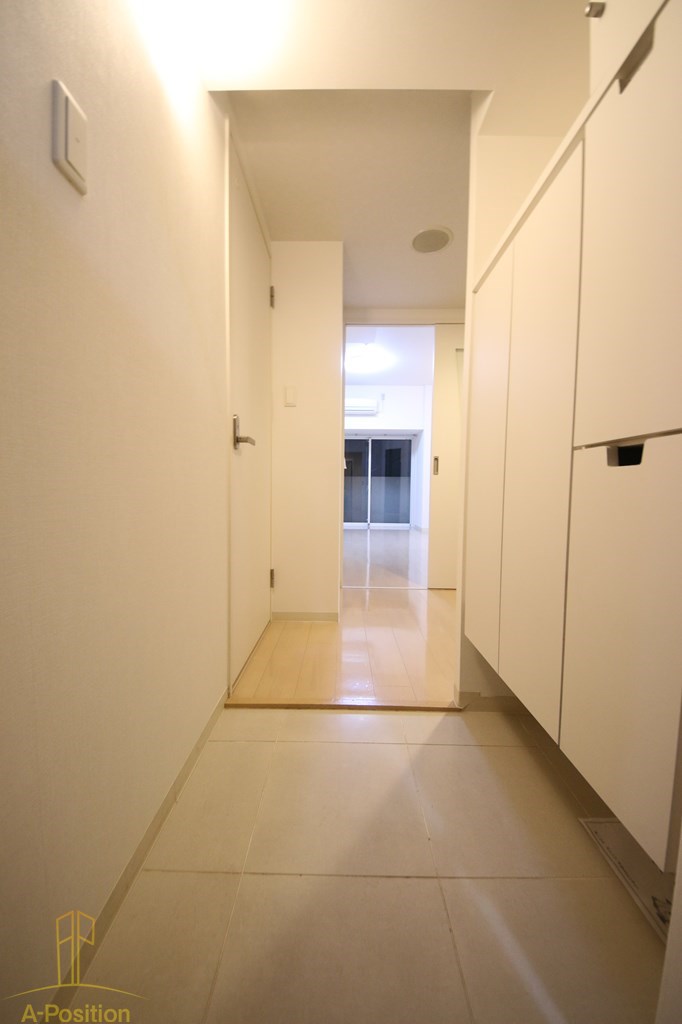 玄関　エステムコート難波EASTレオルガ