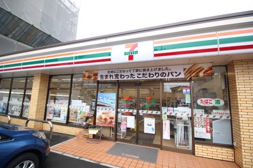 コンビニ　セブンイレブン江戸川東小岩4丁目店（コンビニ）まで158m