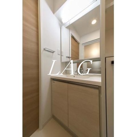 洗面設備　洗面台です。