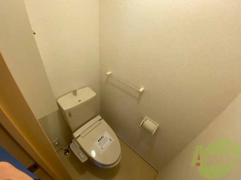 トイレ　トイレはウォシュレット機能付き。シャワートイレは日本の宝。