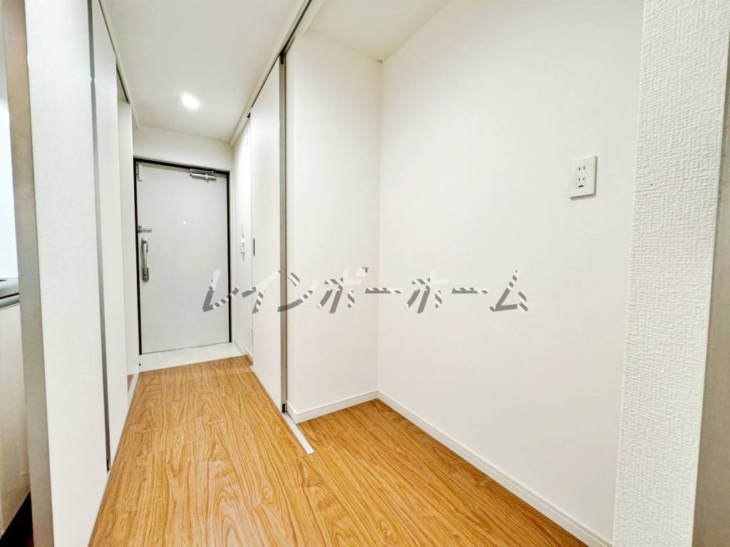 玄関　別部屋。参考写真。