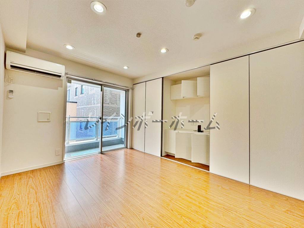 居室・リビング　別部屋。参考写真。