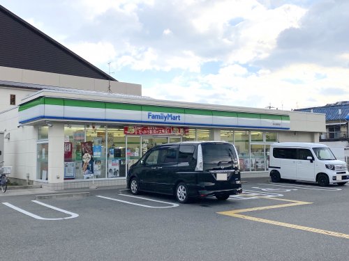 コンビニ　ファミリーマート 泉大津宮町店（コンビニ）まで192m