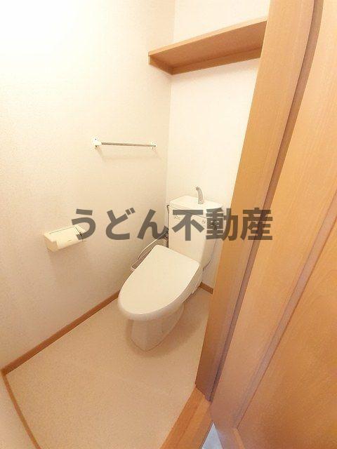 トイレ　うどん県のお部屋探しはうどん不動産へ うどんちゃんとLINE
