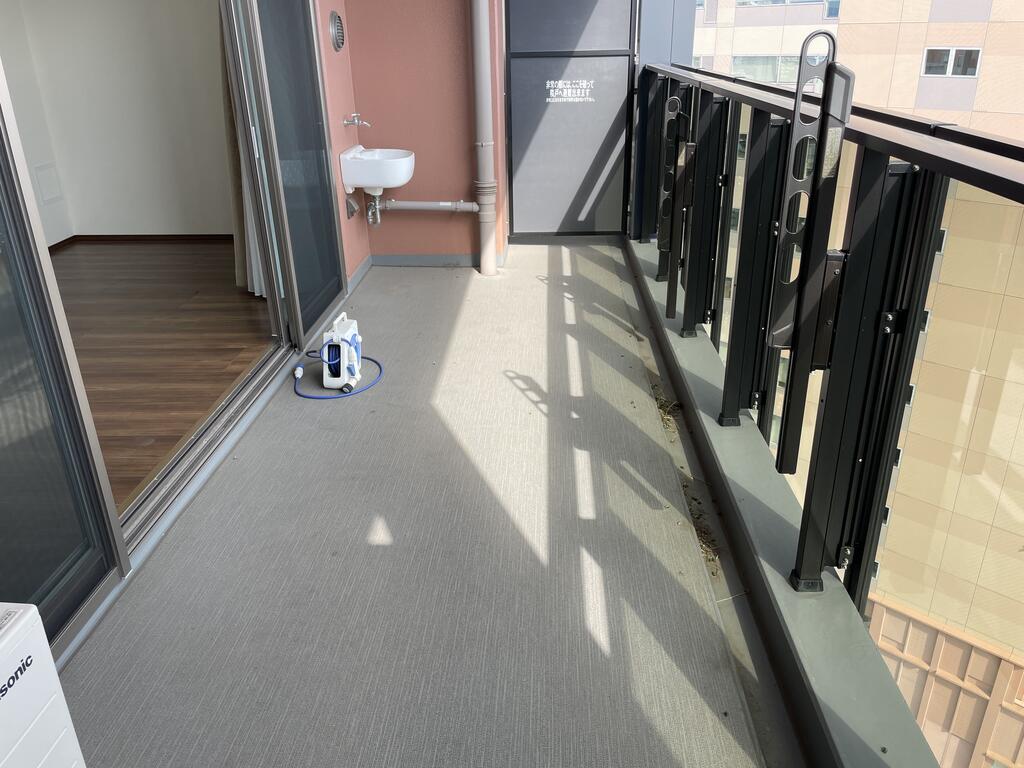 バルコニー