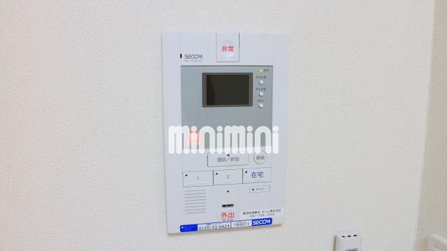 セキュリティ　セコムホームセキュリティ標準搭載です