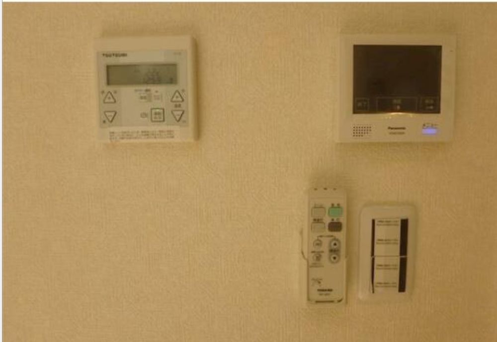 セキュリティ　モニター付きインターホン