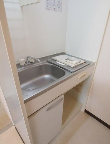 キッチン　同建物別部屋参考