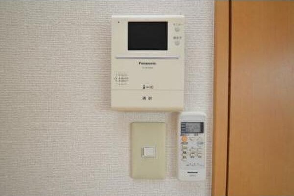 セキュリティ　初期費用分割可★ご希望の場所まで無料送迎サービス付♪