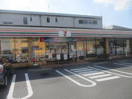 コンビニ　セブンイレブン 名古屋露橋1丁目店（コンビニ）まで641m