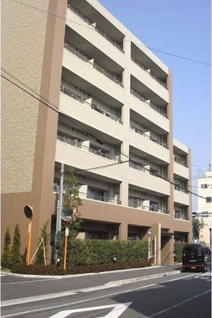 建物外観　オートロック付きです