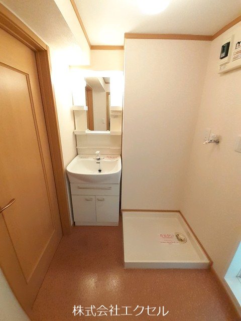 洗面設備　独立洗面台です。