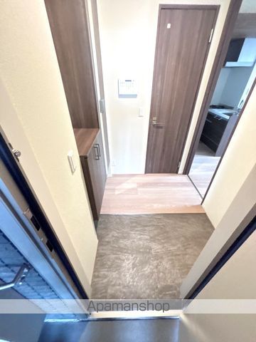 ＪＲ東海道本線 浜松駅 バス乗車時間：26分 最寄りバス停で下車 徒歩14分 3階建 築1年の玄関写真