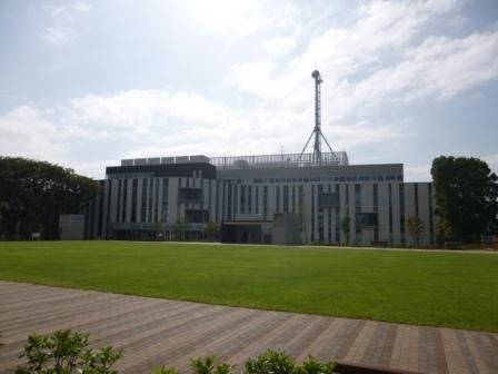 役所　瀬谷区役所（役所）まで1400m