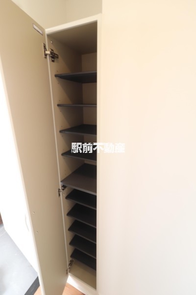 玄関　同シリーズ別物件