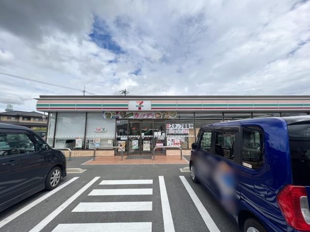 コンビニ　セブン－イレブン岡山西大寺五明店（コンビニ）まで2182m