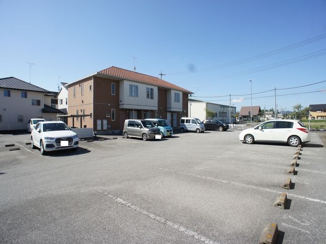 駐車場　うれしい駐車場2台込みです♪