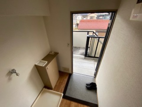 玄関　※別部屋の写真です