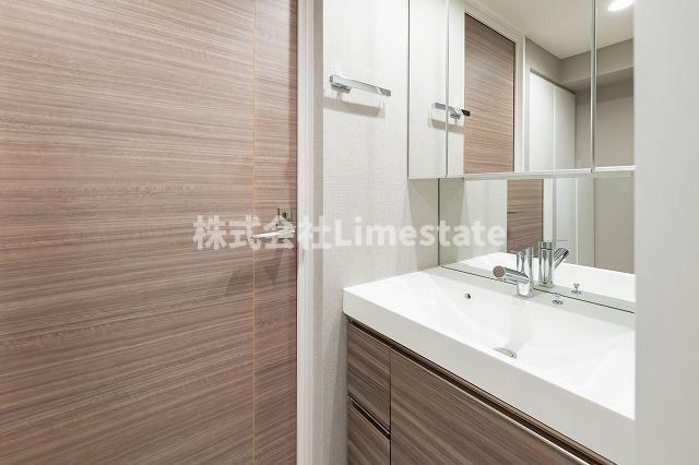 洗面設備　別部屋参考写真