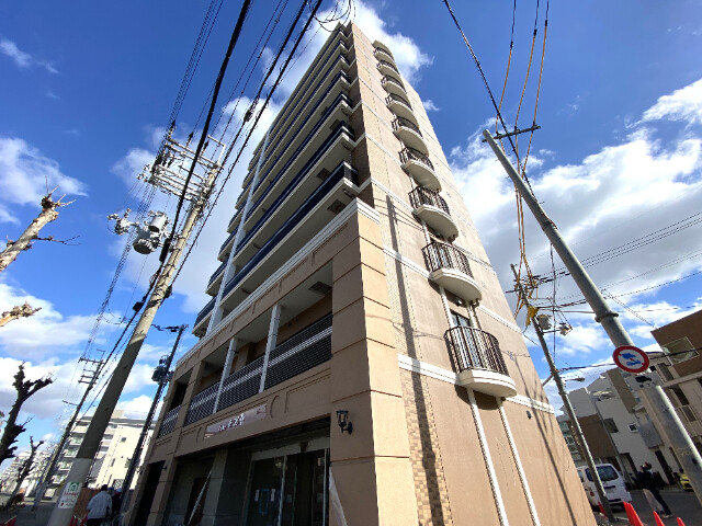 建物外観　２０２４年２月築です☆