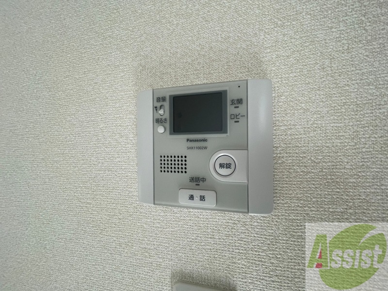 セキュリティ　ＴＶモニター付インターホンです。来客者の顔が見えるので安心！