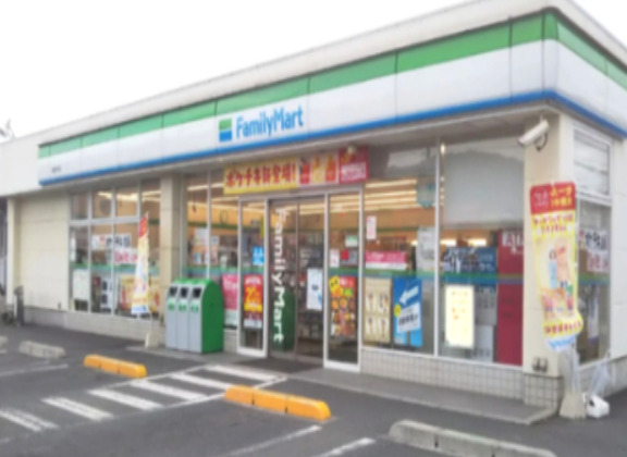 その他　ファミリーマート倉敷笹沖店まで196m
