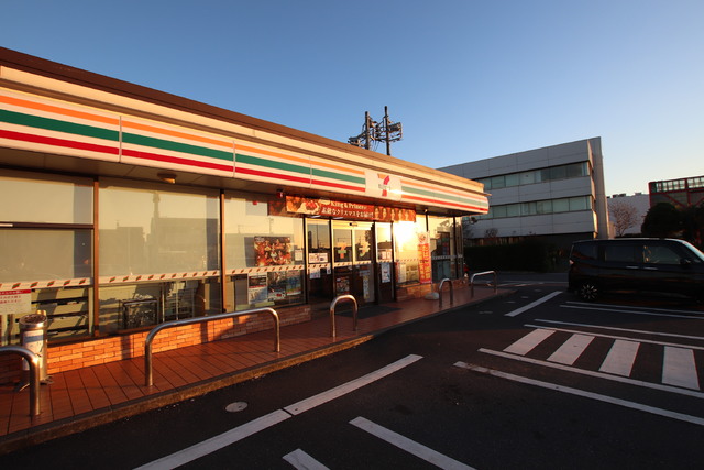 コンビニ　セブン－イレブン　千葉園生町店（コンビニ）まで270m