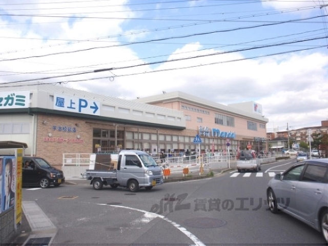 スーパー　万代宇治槙島店（スーパー）まで570m