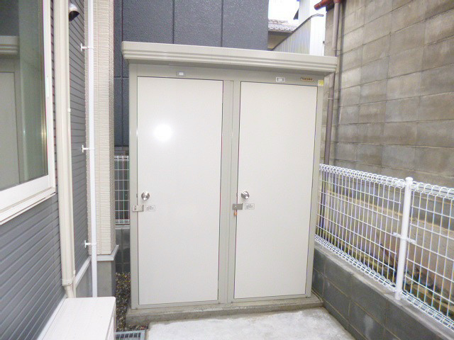 その他共有部分　各戸専用物置あり