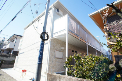建物外観　外観は落ち着いています