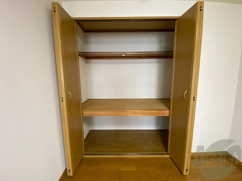 収納　収納もバッチリあるのでお部屋が片付きますよ！