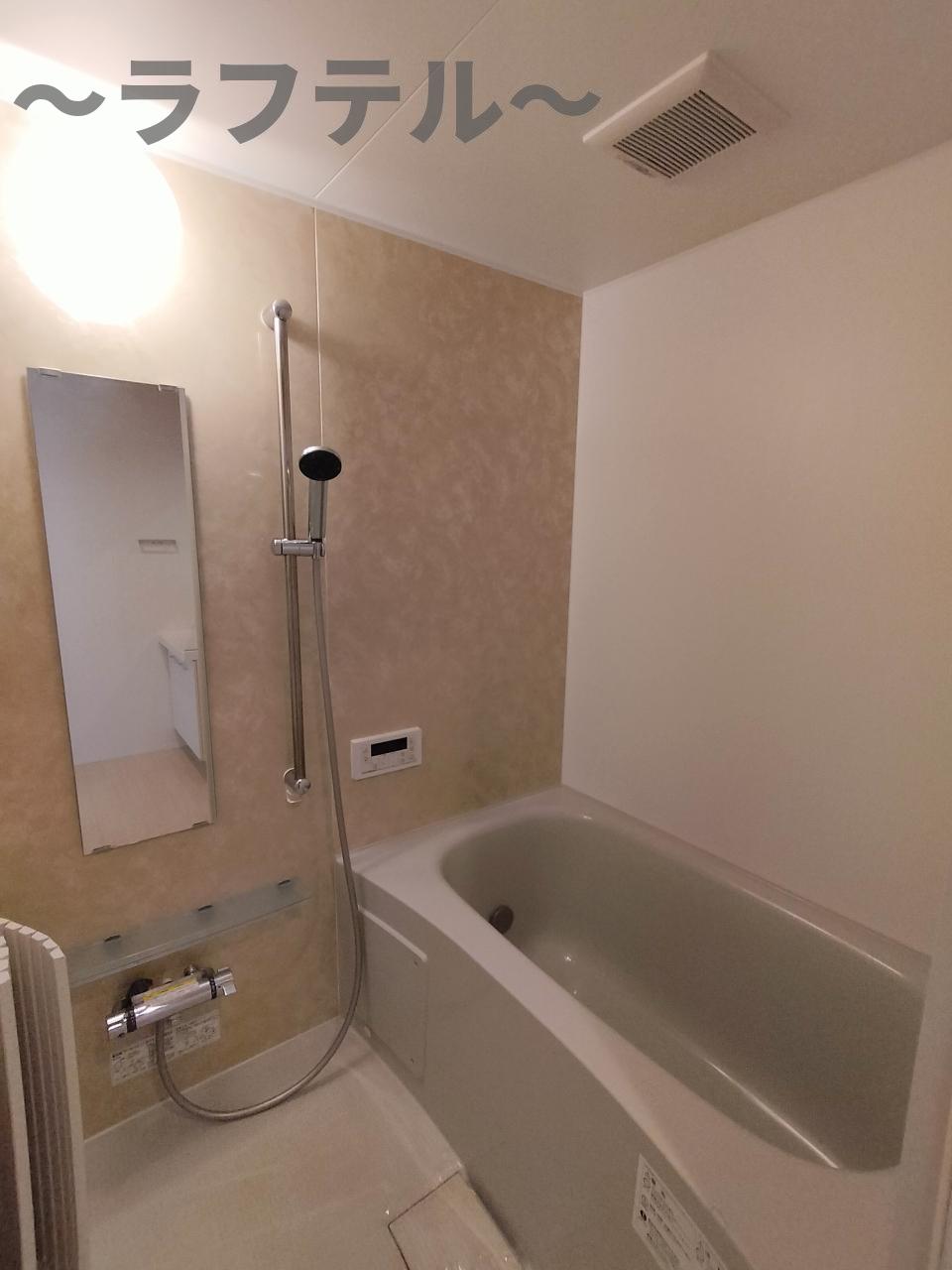 バス・シャワールーム　別部屋イメージ写真