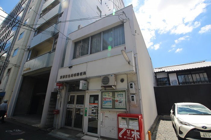 郵便局　壬生坊城郵便局（郵便局）まで170m