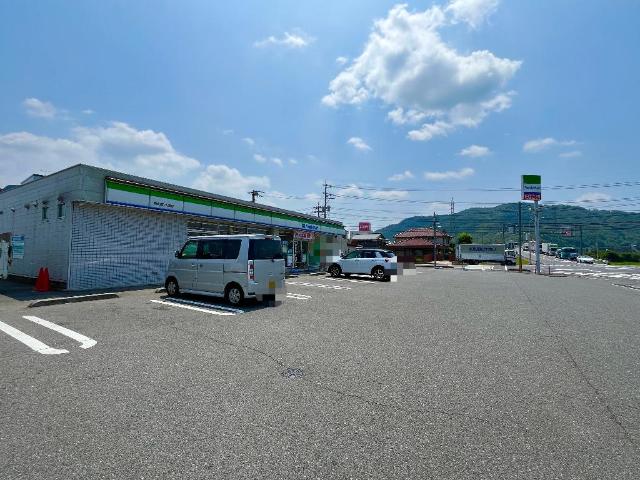 その他　ファミリーマート岡山瀬戸万富店（その他）まで894m