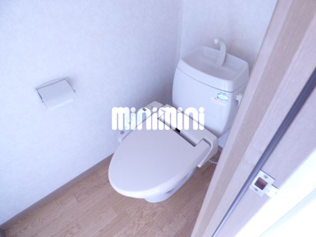 トイレ　ウオシュレット付きのトイレです。