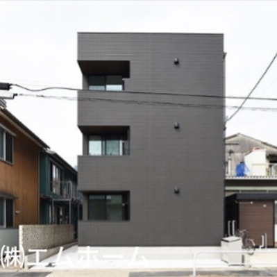 建物外観　デザイナーズ　オートロック付