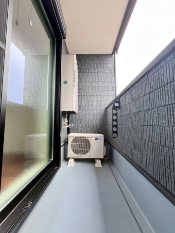 バルコニー　同物件、別号室の参考写真です。