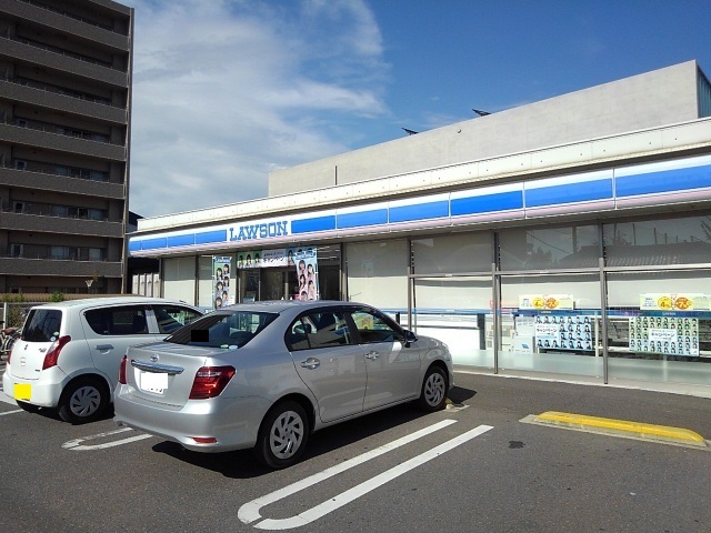 コンビニ　ローソン坂出駒止町店（コンビニ）まで500m