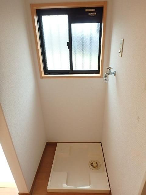 その他設備　室内洗濯機置場