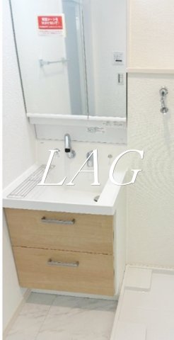 洗面設備　独立洗面台です。