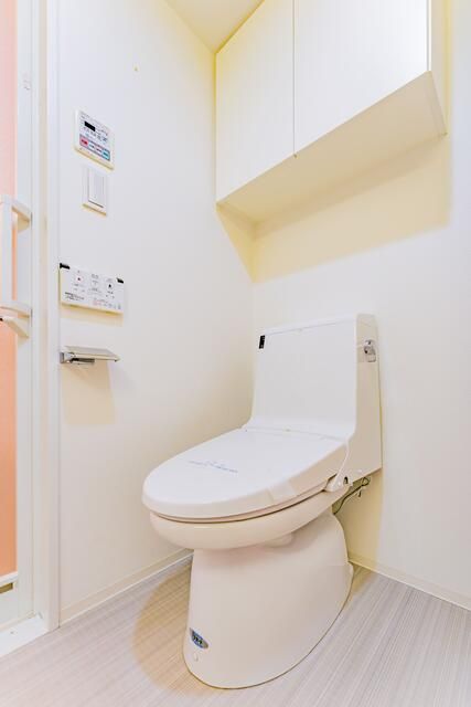 トイレ　ゆったりとした空間のトイレです