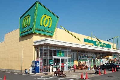 スーパー　（株）マミーマート／坂戸入西店（スーパー）まで423m